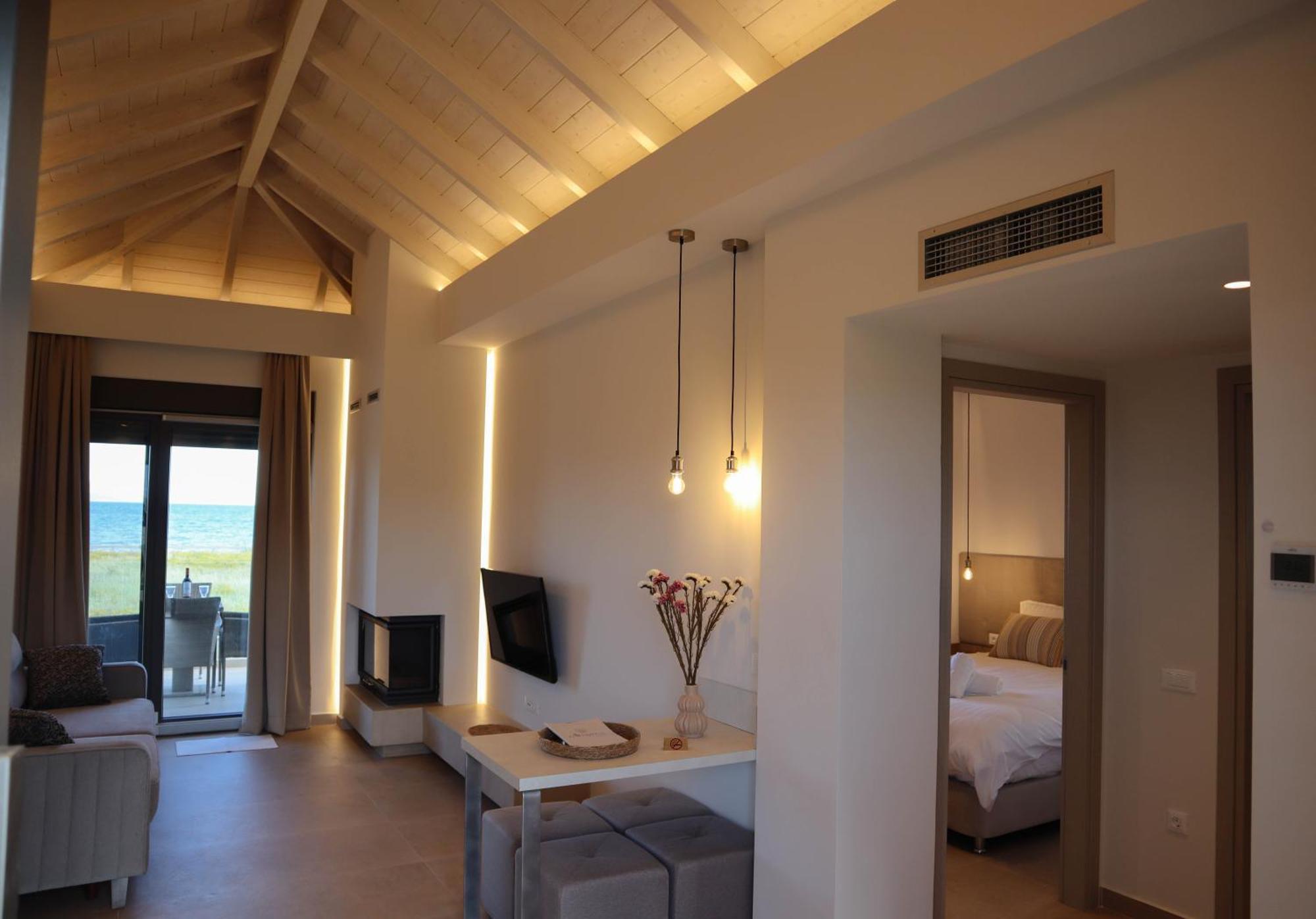 Almyres Luxurious Residences Myloi Bagian luar foto