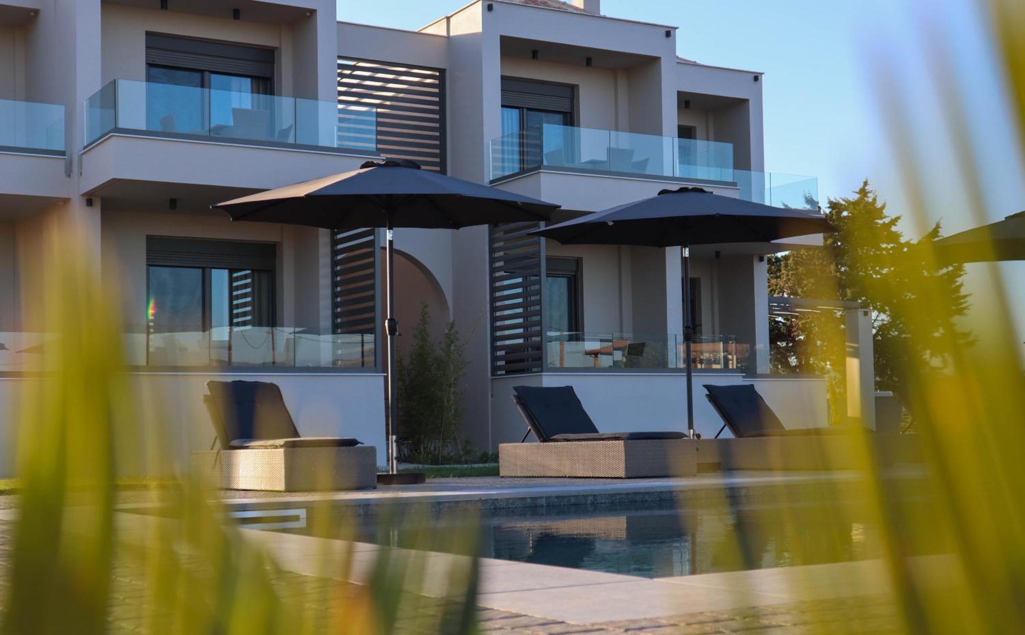 Almyres Luxurious Residences Myloi Bagian luar foto