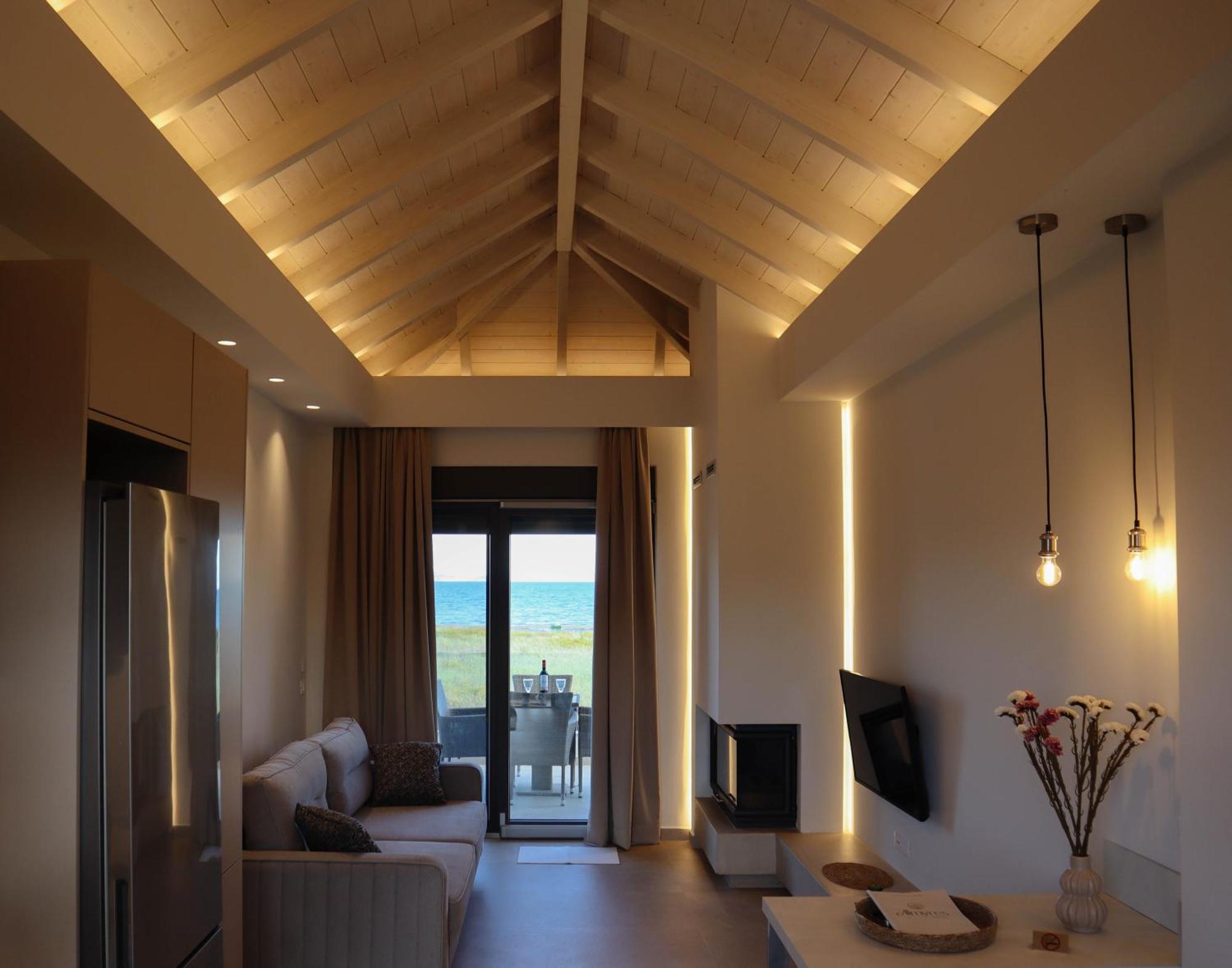 Almyres Luxurious Residences Myloi Bagian luar foto