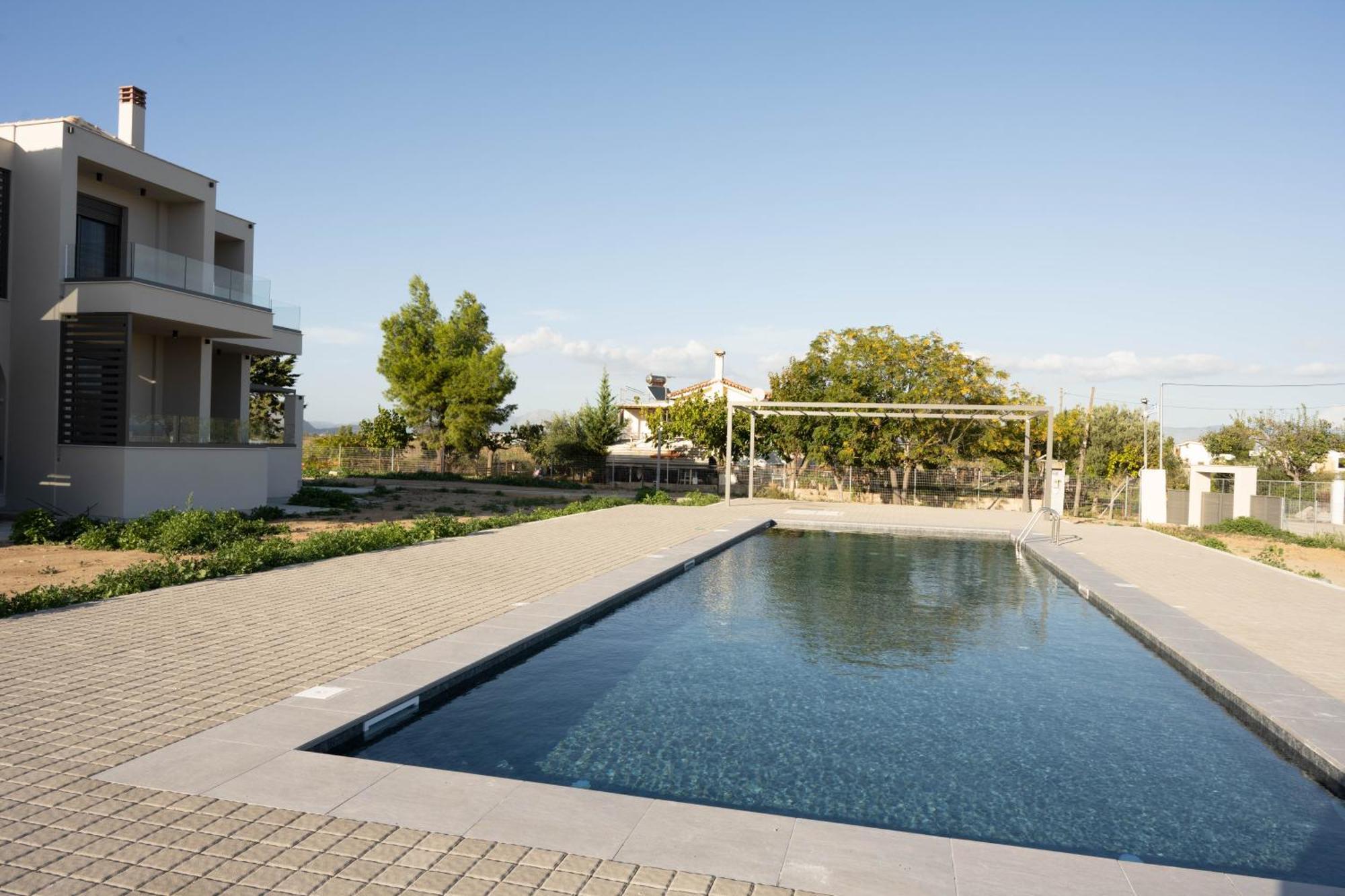 Almyres Luxurious Residences Myloi Bagian luar foto
